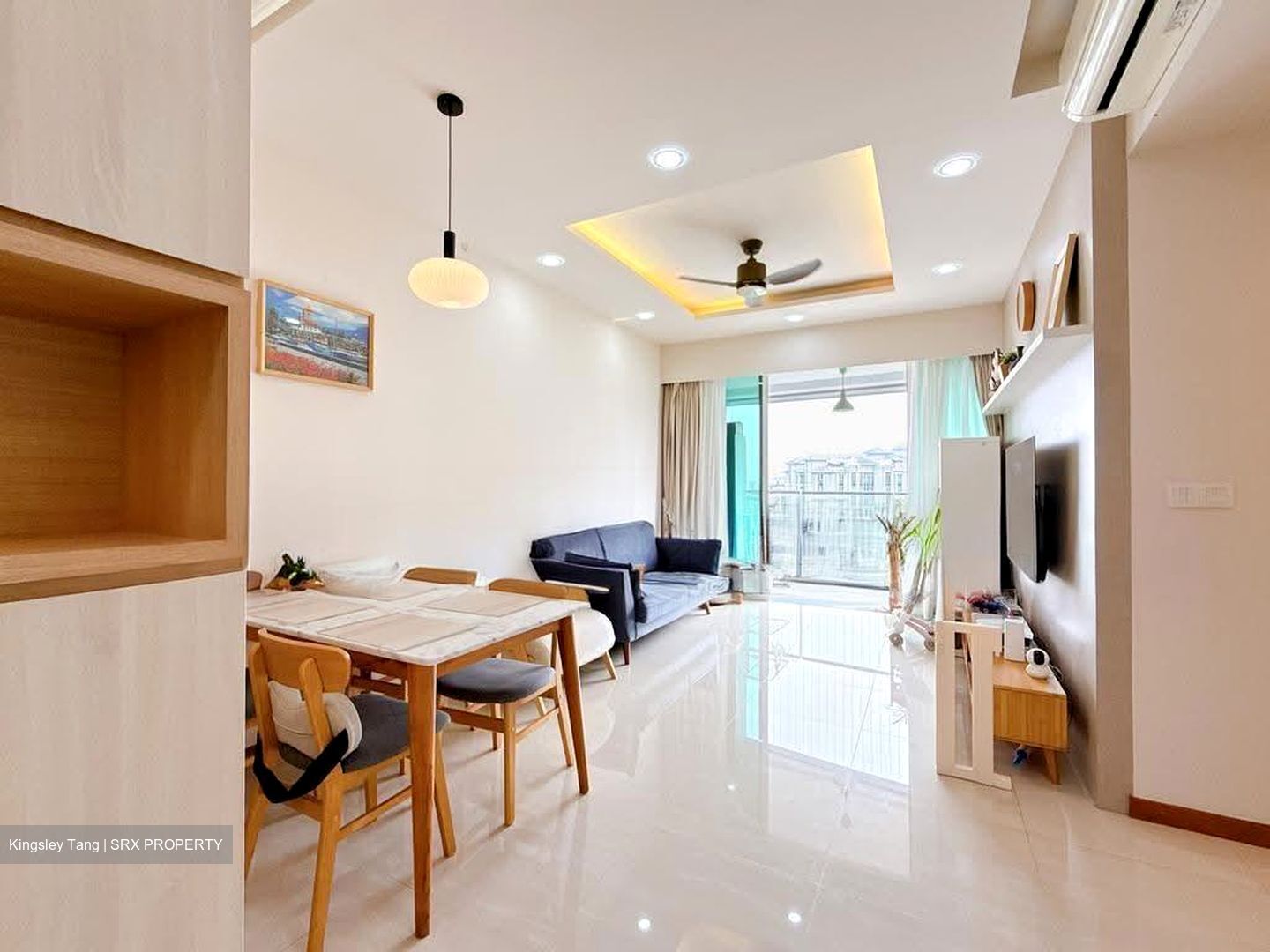 1 Canberra (D27), Condominium #618904501